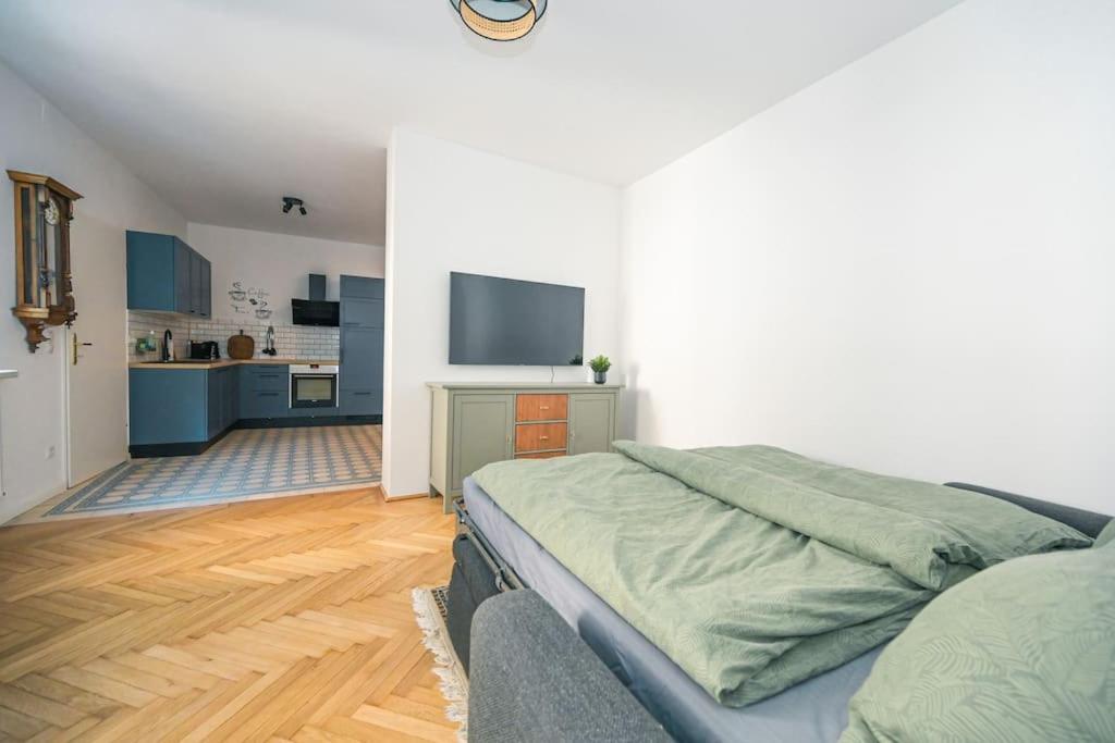 Perfect Near @ City-center Apartament *